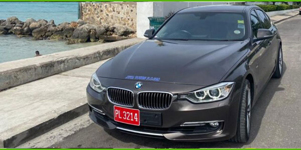 island-dream-bmw-private-transfer-1 island-dream-bmw-private-transfer-1