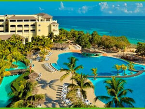 island-dream-montego-bay-airport-transfer-iberostar-rosehall-pool island-dream-montego-bay-airport-transfer-iberostar-rosehall-pool