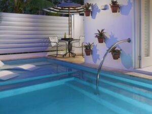 airport-transfer-to-couples-tower-isle-pool