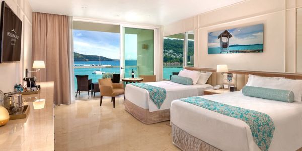 airport-transfer-to-moon-palace-bedroom