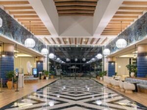 airport-transfer-to-ocean-eden-bay-lobby airport-transfer-to-ocean-eden-bay-lobby