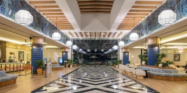 airport-transfer-to-ocean-eden-bay-lobby airport-transfer-to-ocean-eden-bay-lobby