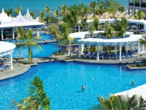 Montego Bay Airport Transfer to RIU Montego Bay