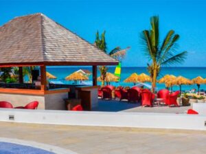 airport-transfer-to-royal-decameron-pool-deck airport-transfer-to-royal-decameron-pool-deck