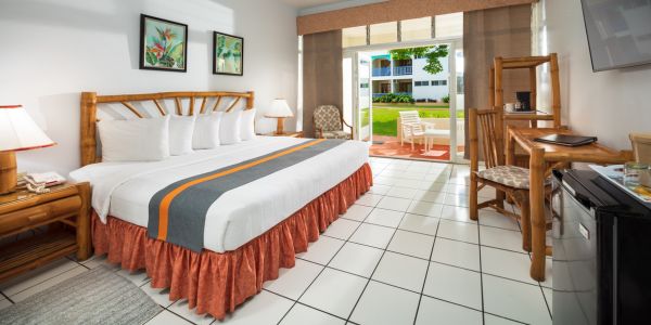 airport-transfer-to-tobys-resort-bedroom airport-transfer-to-tobys-resort-bedroom