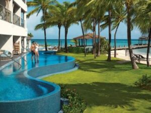 Private Transfer from MBJ Airport to Zoëtry Montego Bay, Jamaica