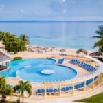 airport transfer to runaway bay hotel pool view
