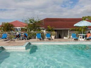 island-dream-tours-airport-transfers-to-el-greco-resort-montego-bay-pool island-dream-tours-airport-transfers-to-el-greco-resort-montego-bay-pool
