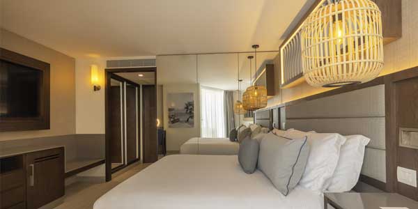 island-dream-tours-airport-transfers-to-hideaway-at-royalton-blue-waters-room island-dream-tours-airport-transfers-to-hideaway-at-royalton-blue-waters-room