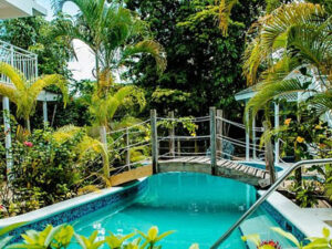 island-dream-tour-rondel-village-pool island-dream-tour-rondel-village-pool