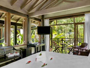 island-dream-tour-sunset-at-the-palms-room island-dream-tour-sunset-at-the-palms-room