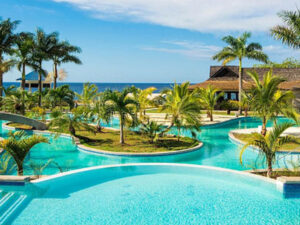 island-dream-tour-the-cliff-hotel-negril-pool-view island-dream-tour-the-cliff-hotel-negril-pool-view