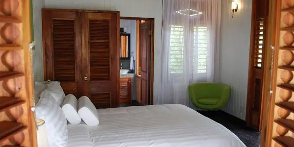 island-dream-tour-villa-sur-mer-negril-room island-dream-tour-villa-sur-mer-negril-room