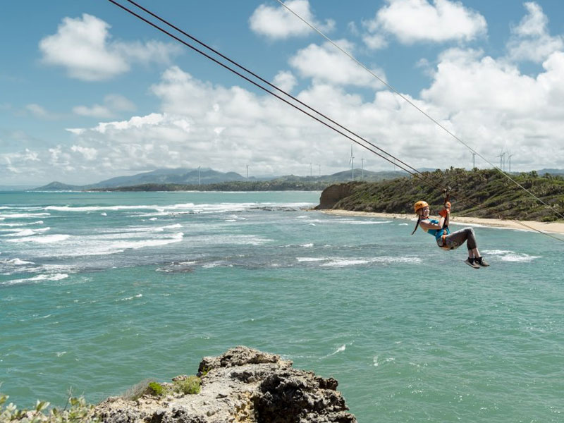 affordable-tours-jamaica-attractions-chukka-zipline.jpg