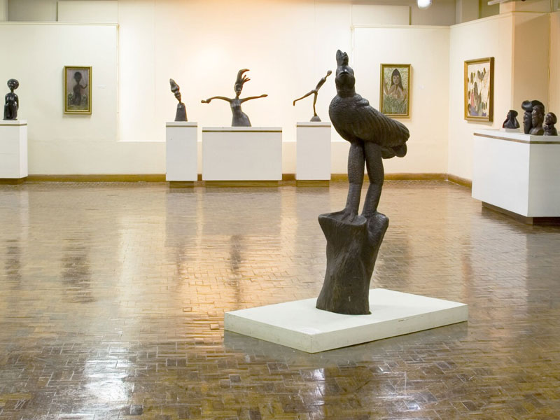 affordable-tours-jamaica-attractions-kingston-city-tour-national-gallery.jpg