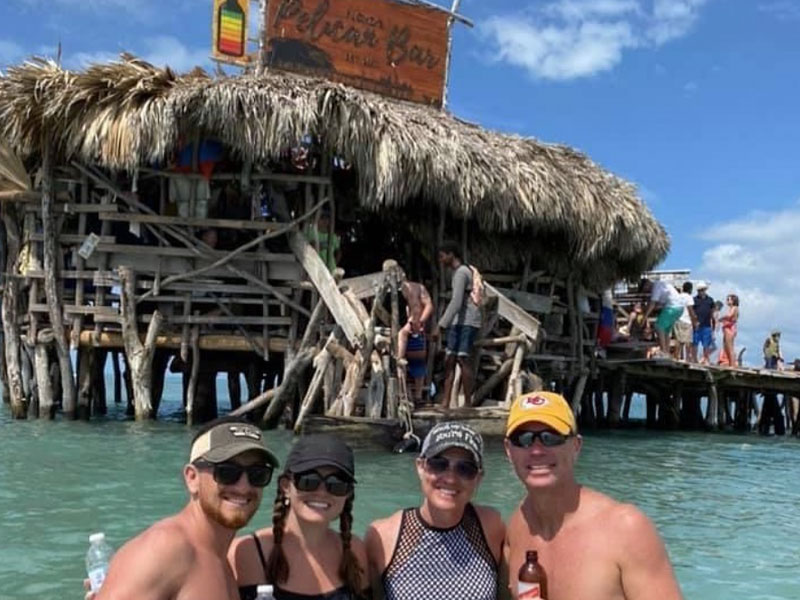 affordable-tours-jamaica-attractions-pelican-bar.jpg