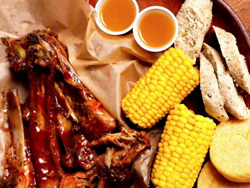 affordable-tours-jamaica-attractions-scotchies-jerk-centre-main.jpg
