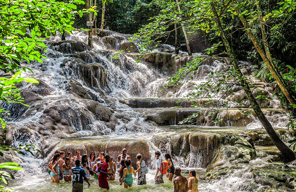 affordable-tours-jamaica-blog-dunns-river-1.jpg